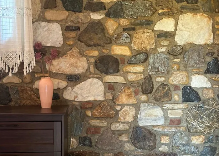 The Stone Kos بيت للعطل *