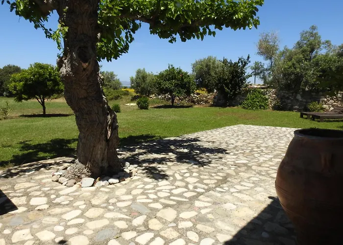 The Stone Kos بيت للعطل *