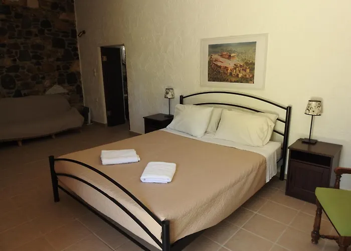 The Stone Kos بيت للعطل